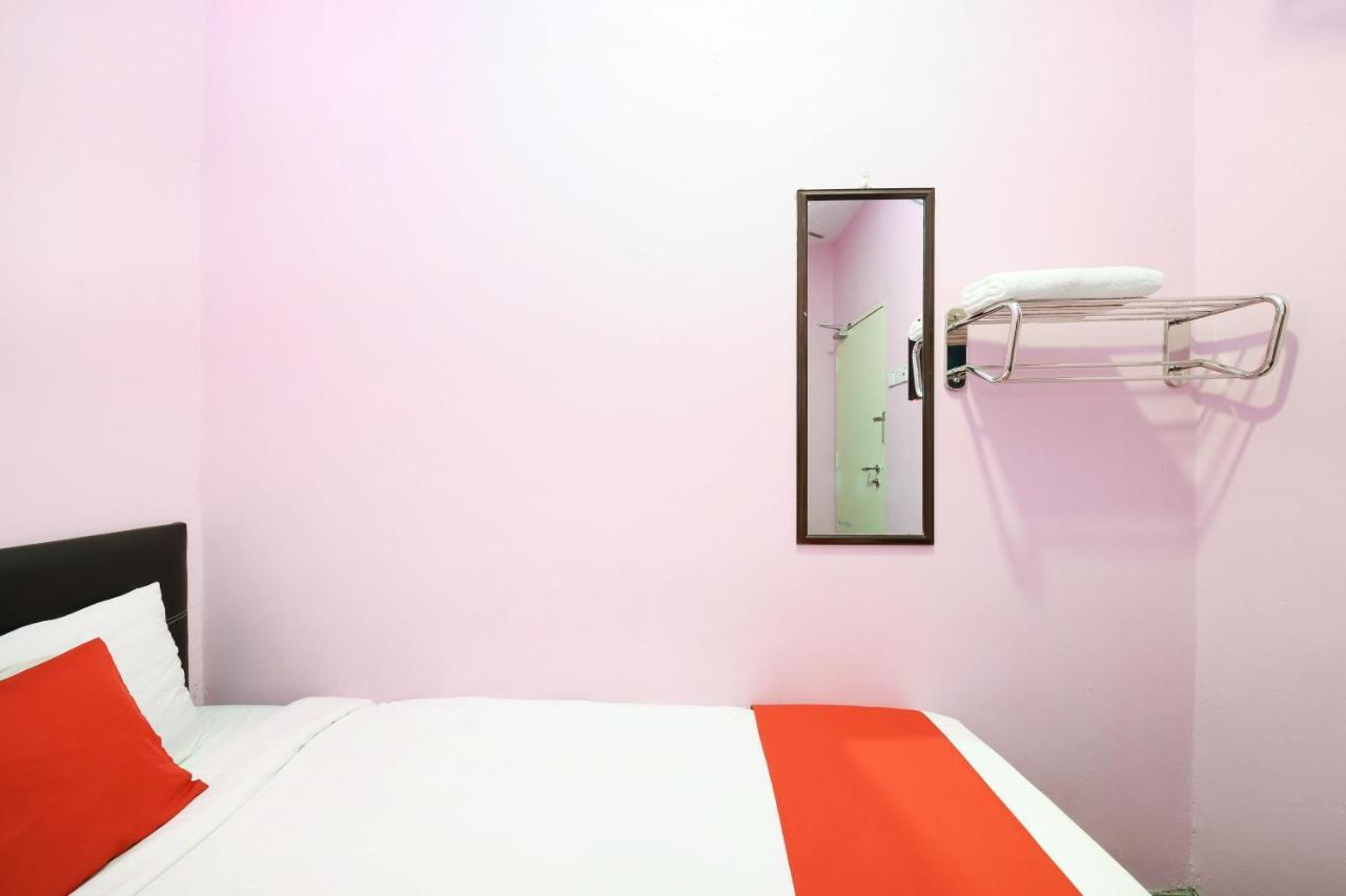 Oyo 1125 Ir Inn Hotel Skudai Eksteriør billede